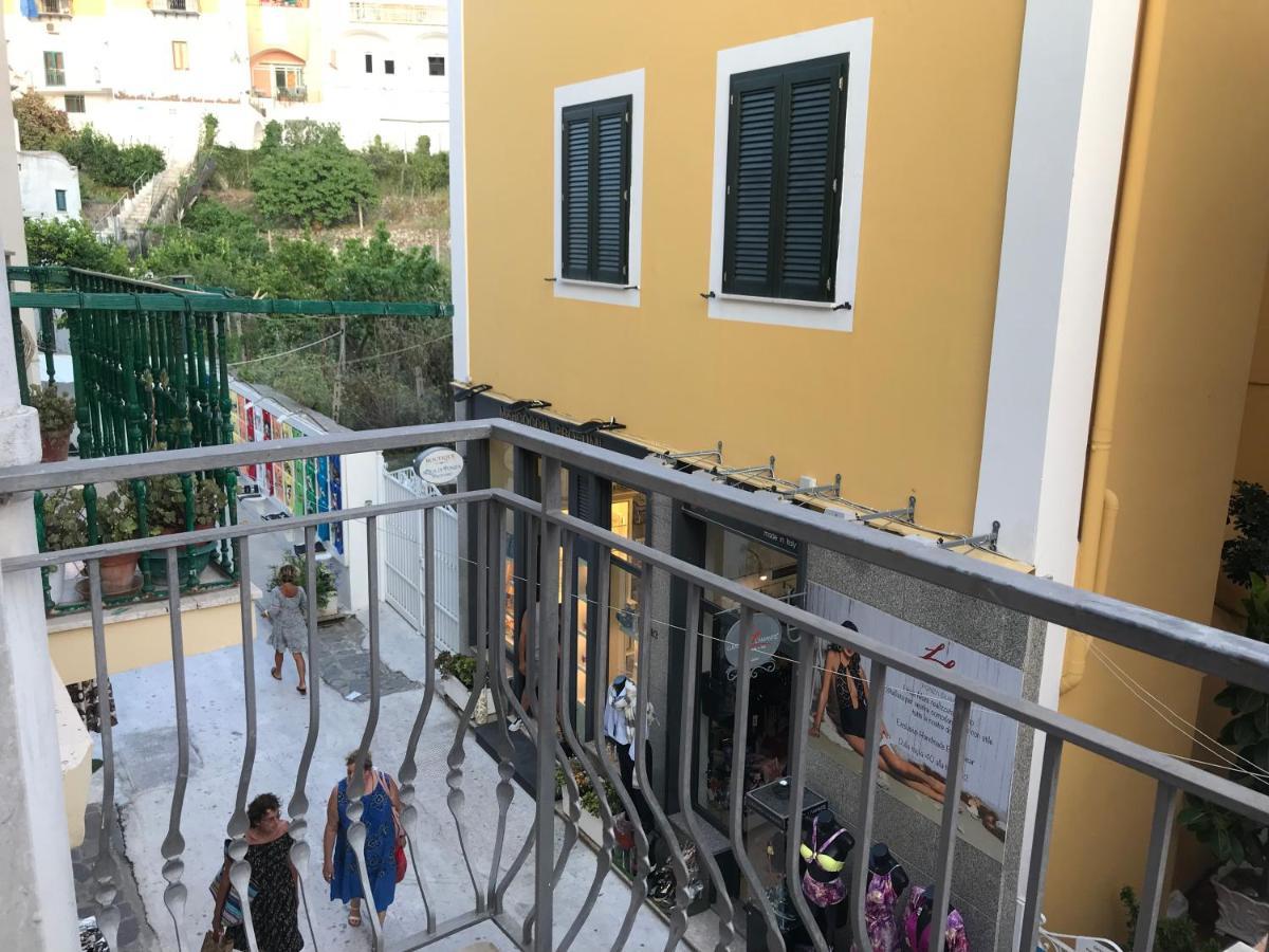 Porto Di Ponza - Immobilevante ภายนอก รูปภาพ